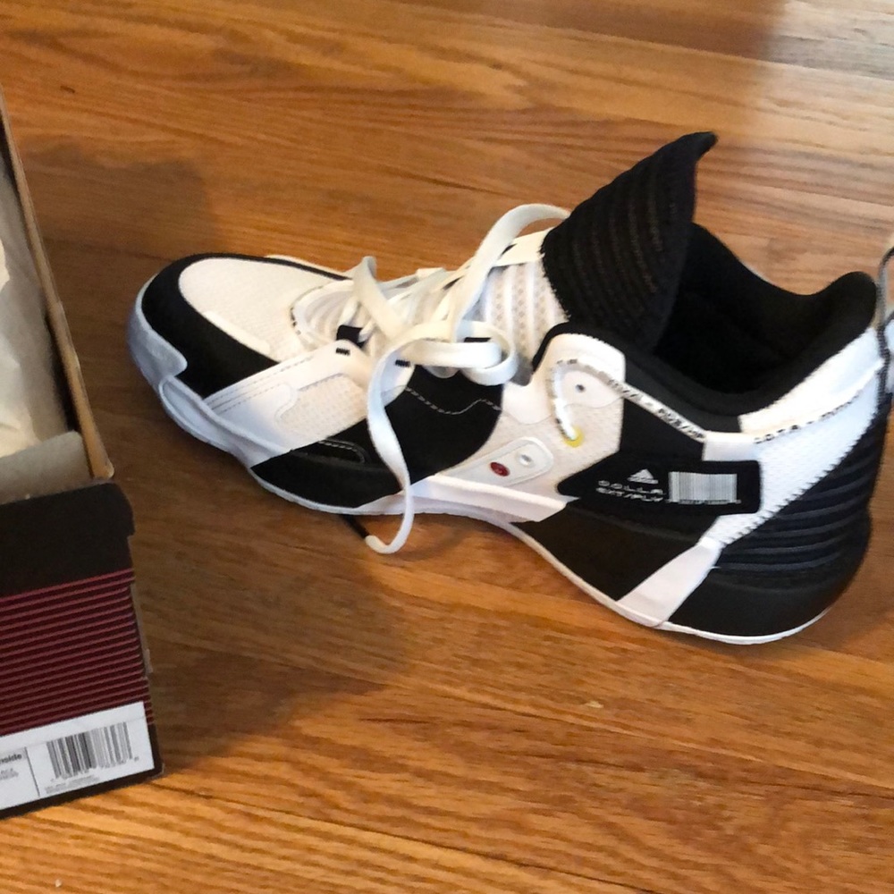 Dame 7 EXTPLY New never worn, Shaq, Damenosis